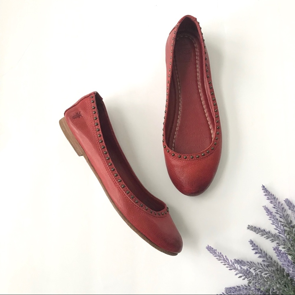 Frye | Carson Rivet Ballet Leather Flats